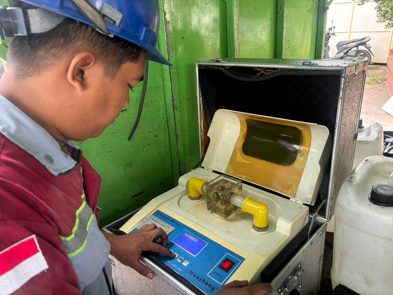 Test Oil Trafo